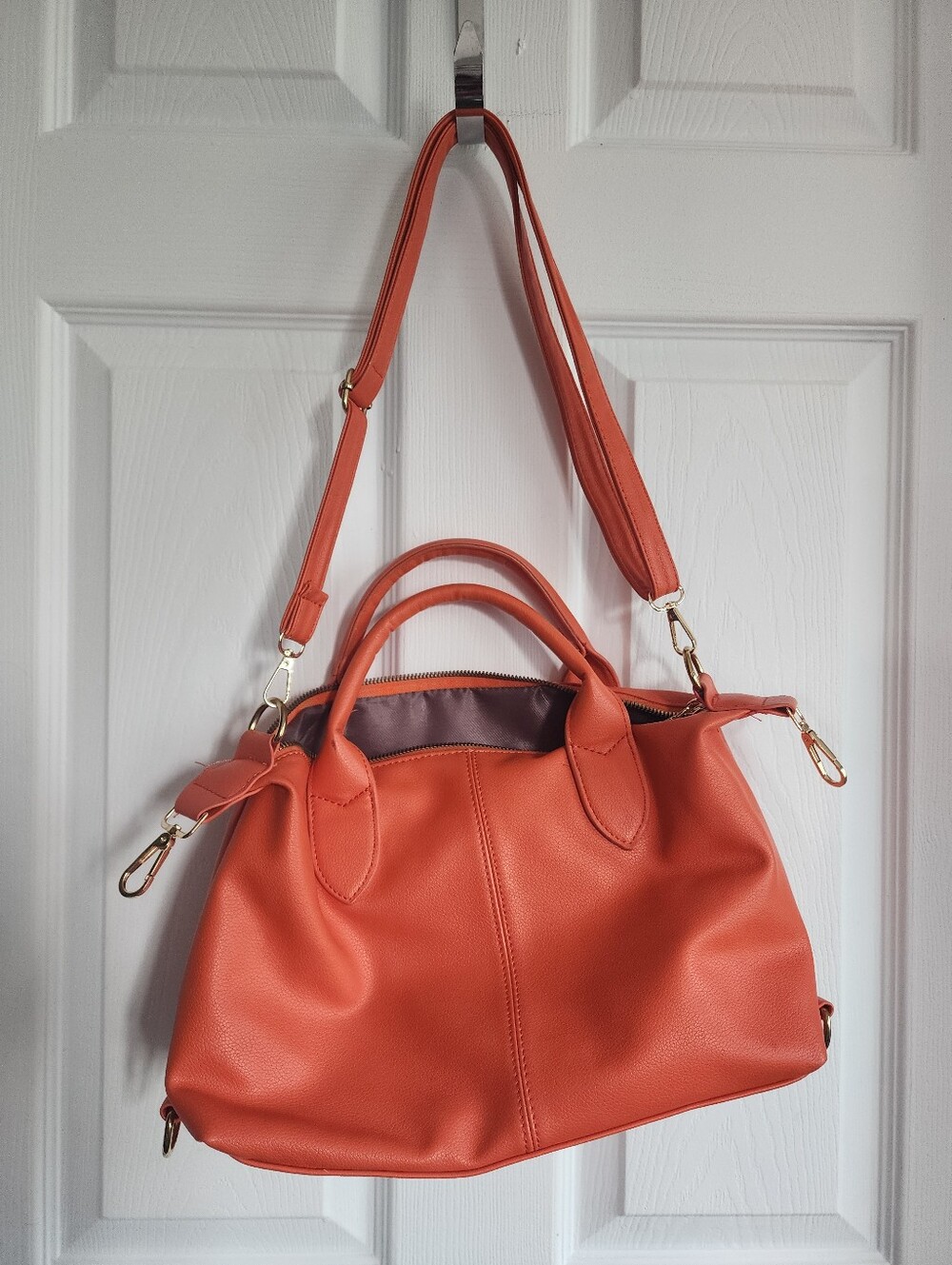 Elegant Orange Women’s Shoulder Bag with Dual Carry